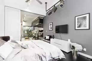 310 E 40th St, New York City, NY 10016 - Photo 7