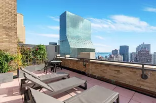 310 E 40th St, New York City, NY 10016 - Photo 15