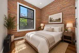 216 Thompson St, New York City, NY 10012 - Photo 9