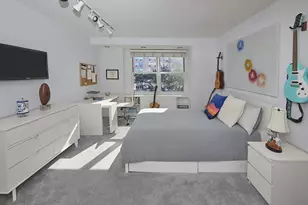 363 E 76th St, New York City, NY 10021 - Photo 11