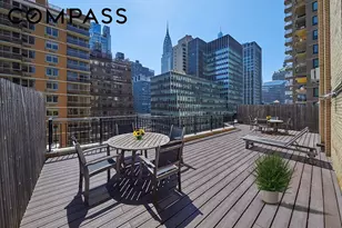 225 E 46th St, New York, NY 10017 - Photo 15