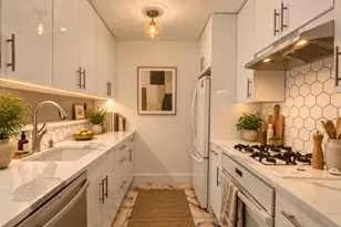 72 Steuben St, Brooklyn, NY 11205 - Photo 3