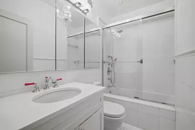 1040 Park Avenue #8E, New York, NY 10028 - Photo 15