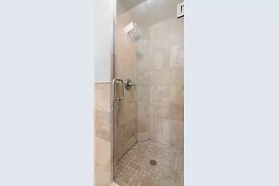 330 E 39th Street #14D, New York City, NY 10016 - Photo 13