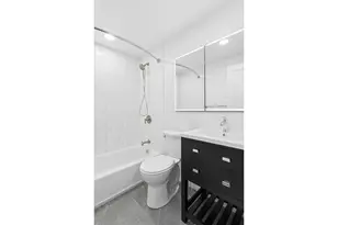 414 W 54th St, New York City, NY 10019 - Photo 5