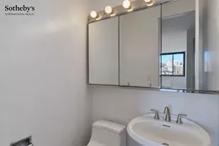 2000 Broadway, New York, NY 10023 - Photo 5
