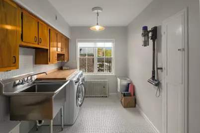 67-32 Selfridge Street, Forest Hills, NY 11375 - Photo 11