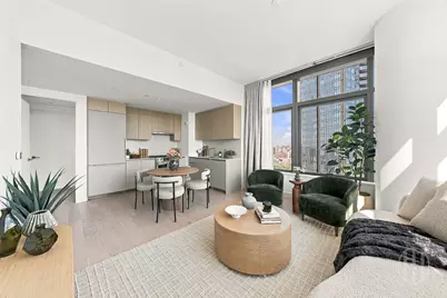 3 Court Square #4608, New York City, NY 11101 - Photo 5