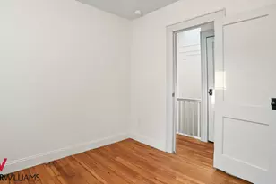 62-63 60th Dr, Maspeth, NY 11378 - Photo 9