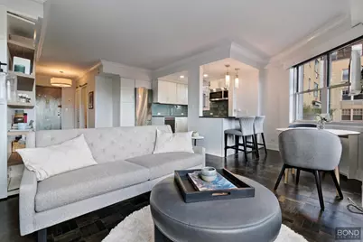 14 Horatio Street #16J, New York City, NY 10014 - Photo 3