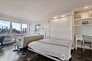 14 Horatio St, New York City, NY 10014 - Photo 13