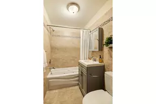 321 23rd St, New York City, NY 11215 - Photo 9