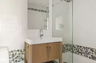 91-16 Shore Front Pkwy, Far Rockaway, NY 11693 - Photo 11