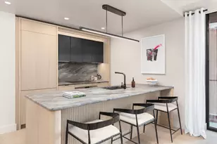 401 W 37th St, New York, NY 10018 - Photo 3