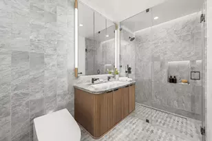 401 W 37th St, New York, NY 10018 - Photo 5