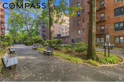 88-09 Northern Boulevard #506, New York City, NY 11369 - Photo 25