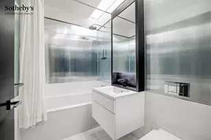 157 W 57th St, New York City, NY 10019 - Photo 13