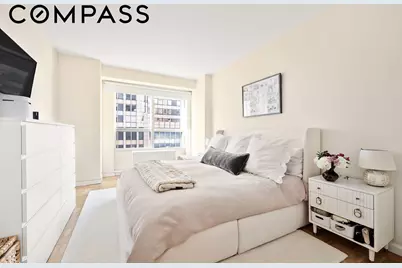 146 W 57th Street #38E, New York, NY 10019 - Photo 5