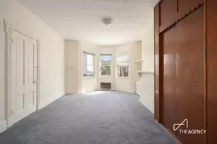 35 Hausman St, New York City, NY 11222 - Photo 7