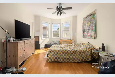 35 Hausman Street, New York City, NY 11222 - Photo 9