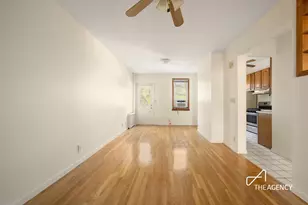 35 Hausman St, New York City, NY 11222 - Photo 3
