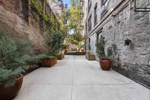 270 W 11th St, New York, NY 10014 - Photo 7