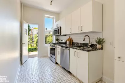912 Brooklyn Avenue, Brooklyn, NY 11203 - Photo 13