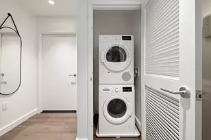 166-20 90th Ave, New York City, NY 11432 - Photo 7