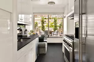205 E 68th St, New York, NY 10065 - Photo 5