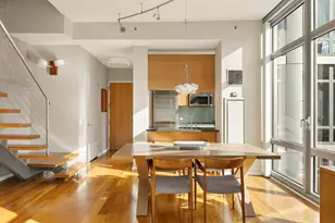 310 W 52nd St, New York, NY 10019 - Photo 5