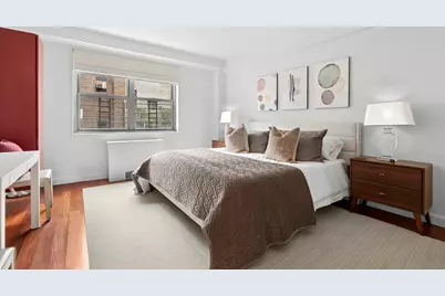 116 Central Park S #14N, New York, NY 10019 - Photo 5