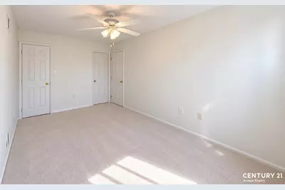 15 Bianca Court, New York, NY 10312 - Photo 15