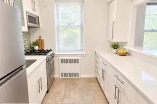 302 96th St, New York City, NY 11209 - Photo 5