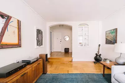 25 Minetta Lane #4D, New York, NY 10012 - Photo 7