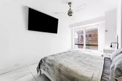530 E 76th Street #6J, New York, NY 10021 - Photo 7