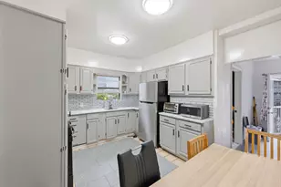 200 E 7th St, Brooklyn, NY 11218 - Photo 5