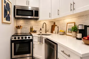 205 W 88th St, New York City, NY 10024 - Photo 3