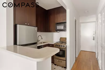 186 W 80th Street #7E, New York City, NY 10024 - Photo 3