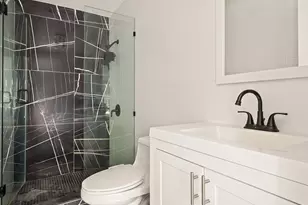 1391 Herkimer St, New York City, NY 11233 - Photo 11
