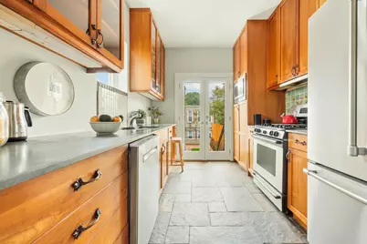 13 Horace Court, Brooklyn, NY 11218 - Photo 7