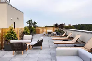 111 Montgomery St, New York City, NY 11225 - Photo 11