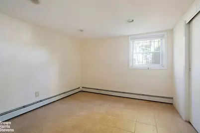 154 Princeton Avenue, New York City, NY 10306 - Photo 11
