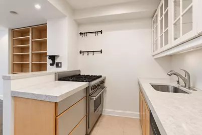715 Park Avenue #3-E, New York, NY 10021 - Photo 7