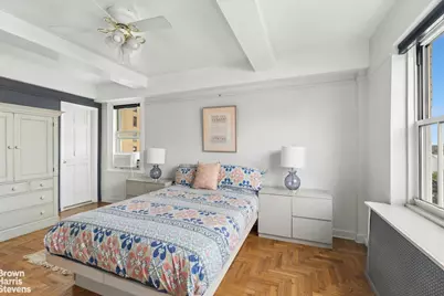 320 W 76th Street #10C, New York, NY 10023 - Photo 9