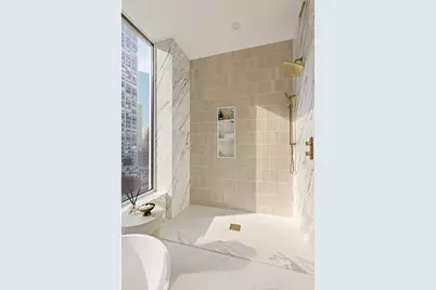 660 Lexington Avenue #PHC, New York, NY 10022 - Photo 9