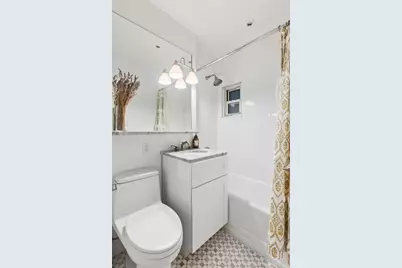 523 E 84th Street #3A, New York, NY 10028 - Photo 9
