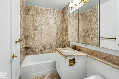 170 E 87th Street #W6G, New York City, NY 10028 - Photo 9