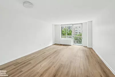 170 E 87th Street #W6G, New York, NY 10028 - Photo 3