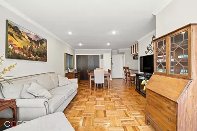 233 E 70th Street #16T, New York City, NY 10021 - Photo 3