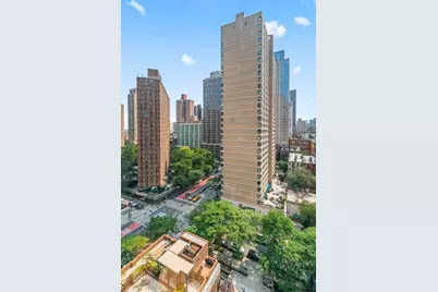 345 E 93rd Street #13G, New York City, NY 10128 - Photo 17